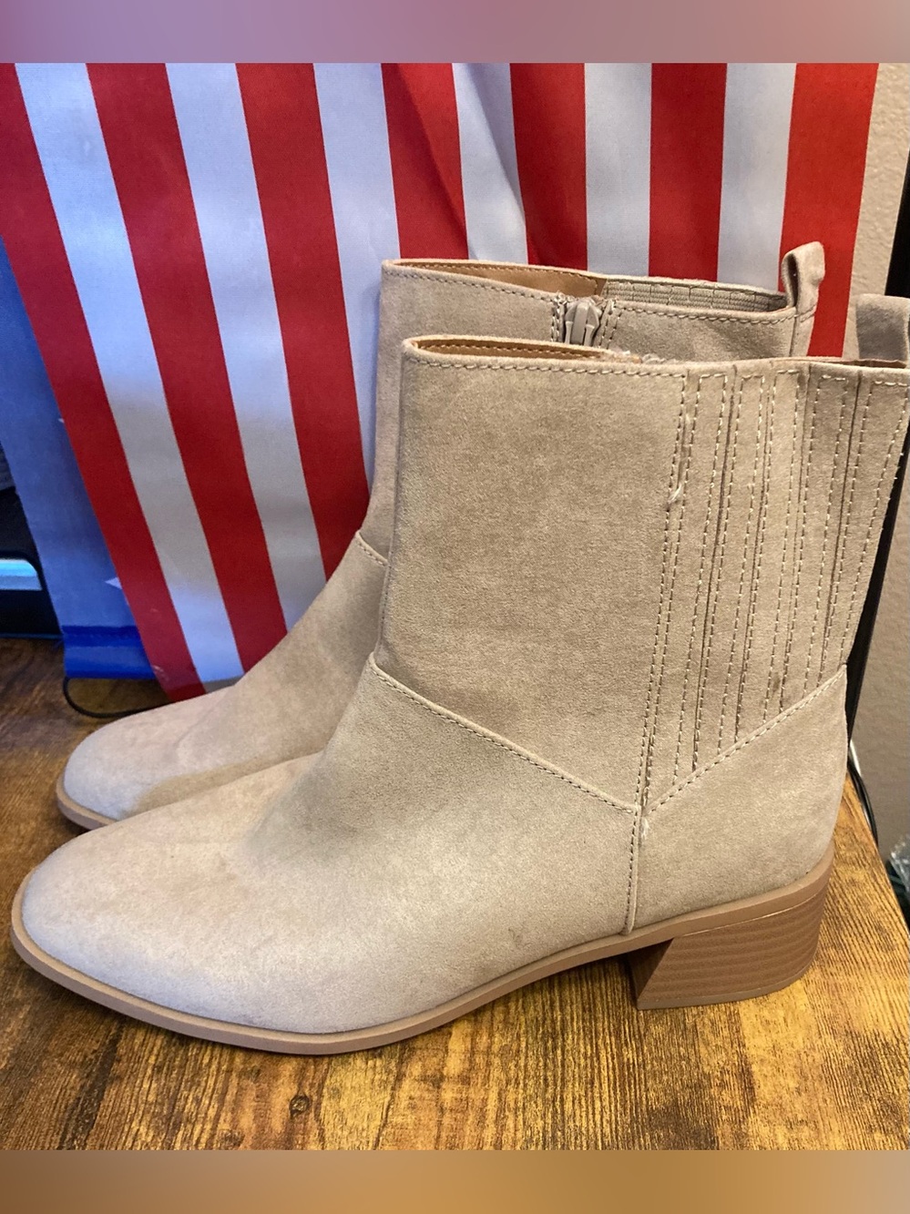 Women's Ashely Low Block Ankle Boots Memory Foam Universal Thread Size 10 New - Picture 3 of 6